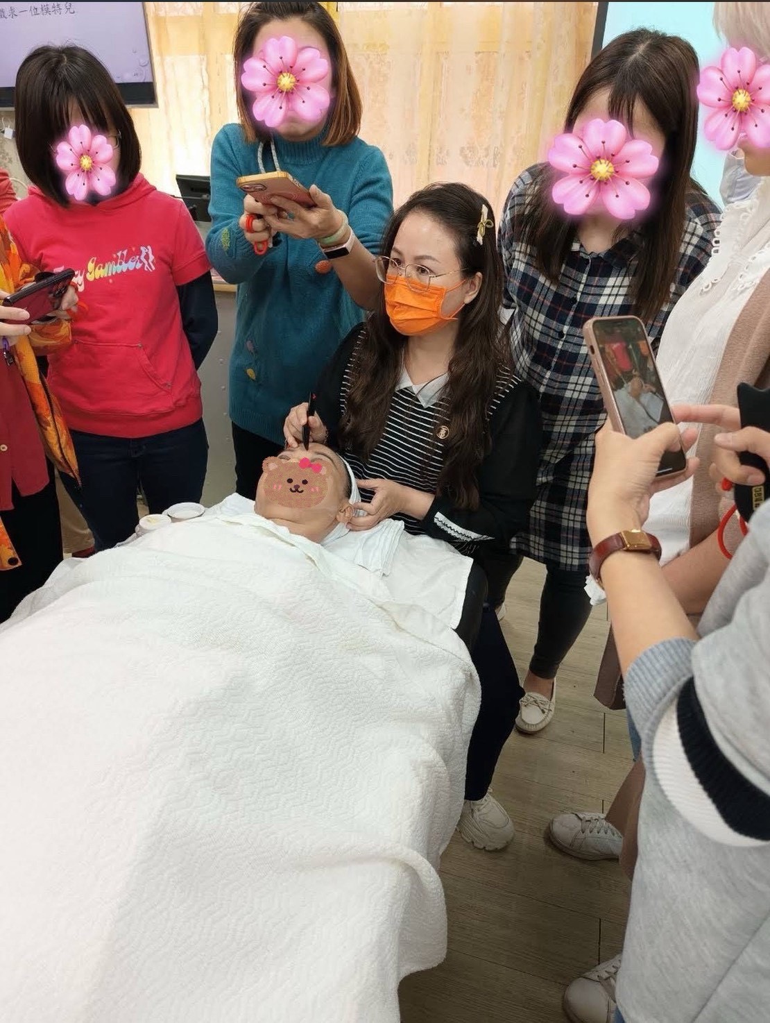 砭石臉部舒筋術 操作實況